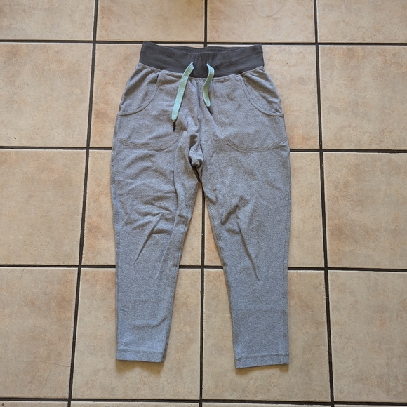 Lululemon Free Fall Crop - Picture 1 of 3